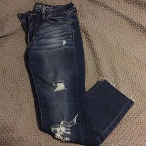 Distressed cropped jeggings